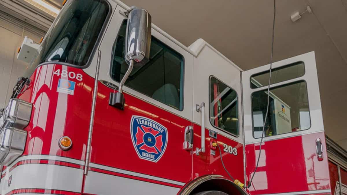 Un important incendie dans un quartier résidentiel de Terrebonne