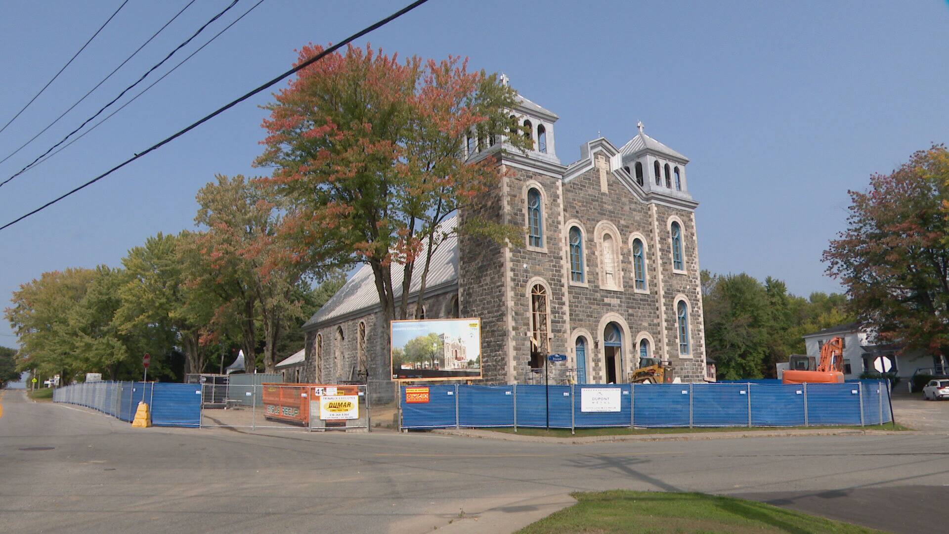 Des ossements retrouvés sous une église à SainteGenevièvedeBatiscan