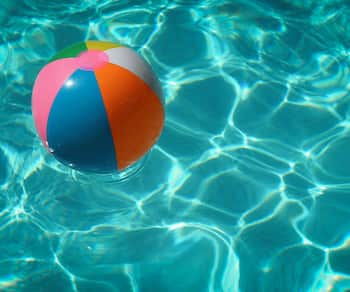 Image principale de l'article Piscines et spas : conseils avant achat