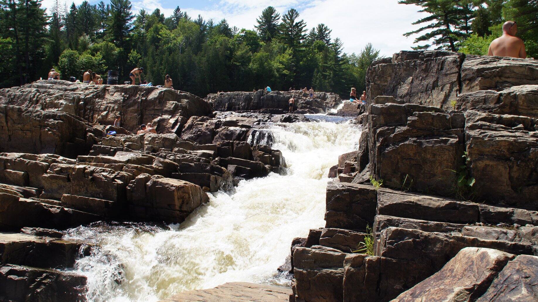 Le parc des Chutes à Rawdon de nouveau accessible, mais... TVA Nouvelles