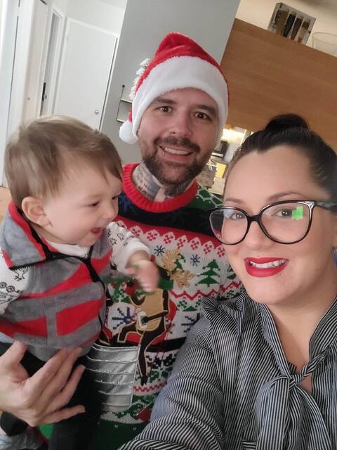 Incurable cancer at 33: A young mother with her family