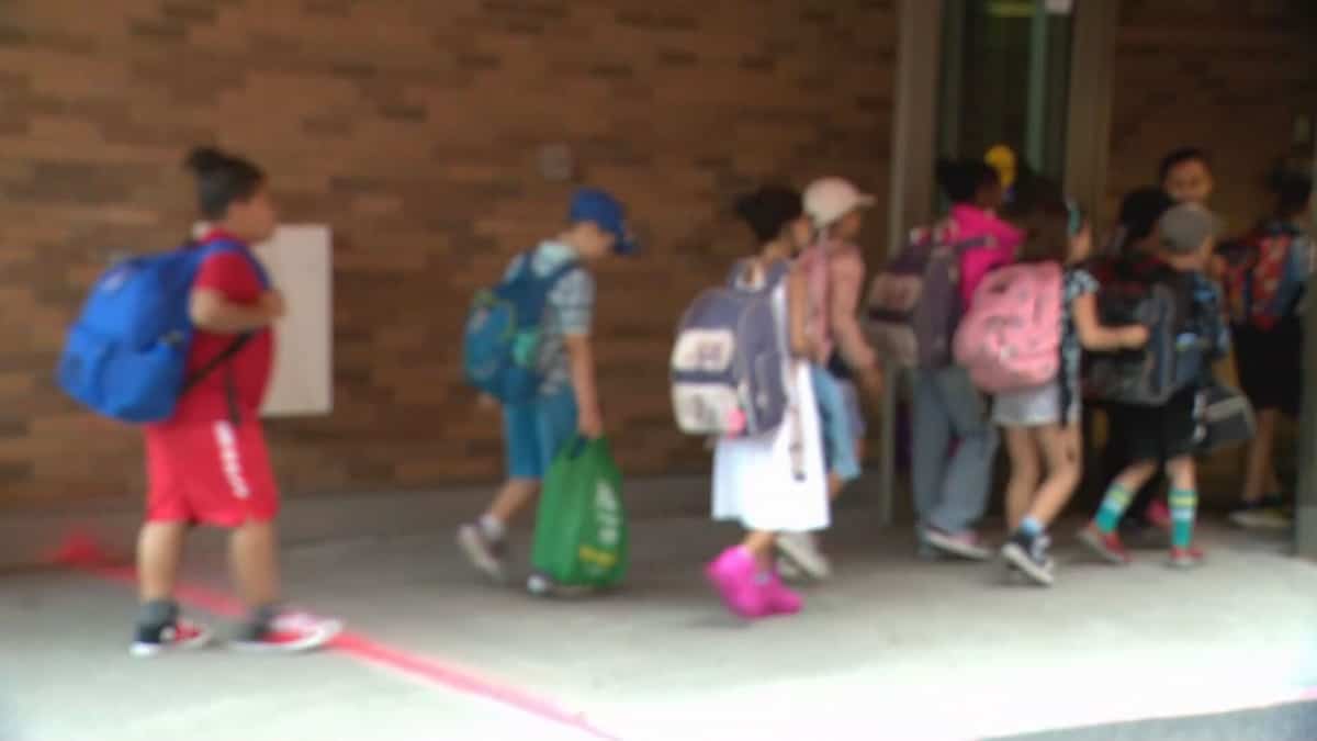 Retour en classe pour des milliers d’élèves québécois
