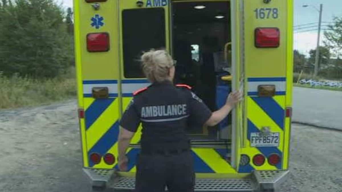 Paramédics dans les urgences : pas une solution pour la Côte-Nord
