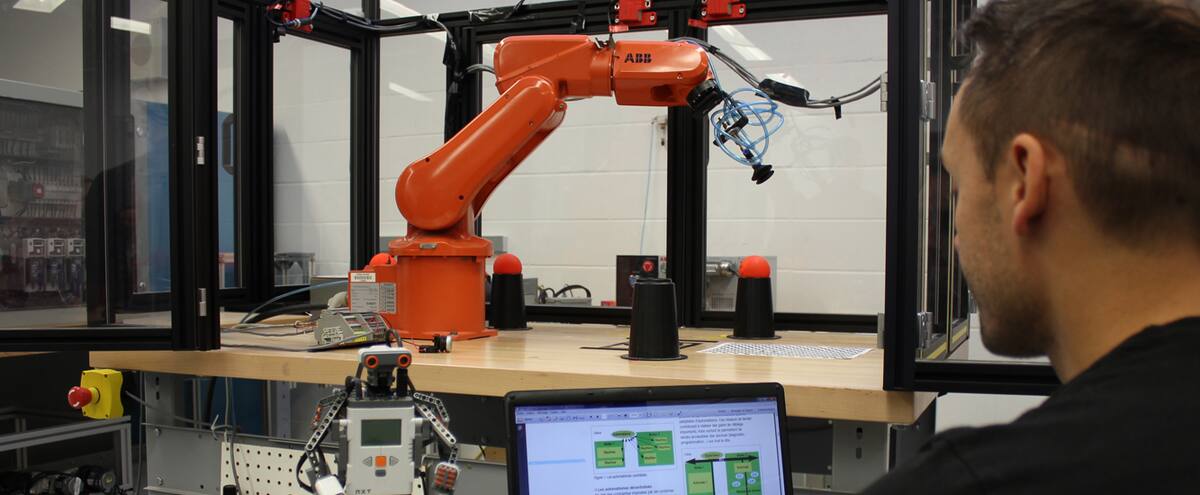 «Pas facile de partir dans la vie»: les jeunes restent anxieux même si le marché du travail est en feu