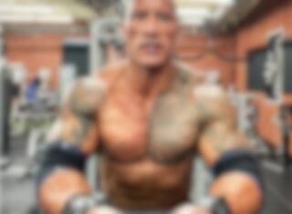 Dwayne Johnson veut être le prochain James Bond