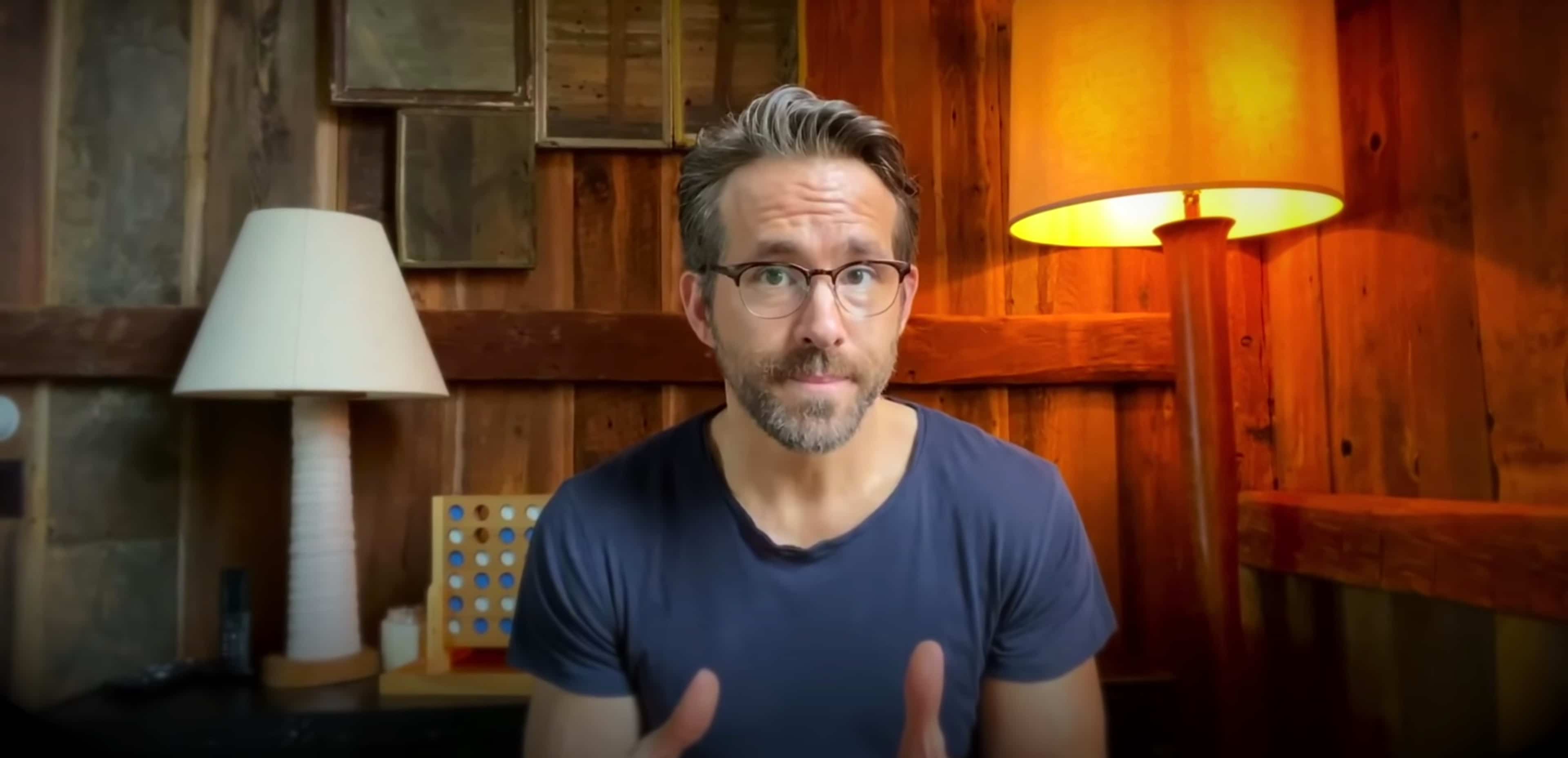 Ryan Reynolds pose une bonne action