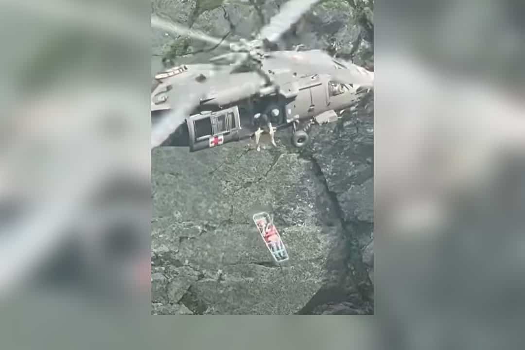 VIDEO | Fall in a ravine: a seriously injured Quebec hiker rescued by helicopter at Mount Washington