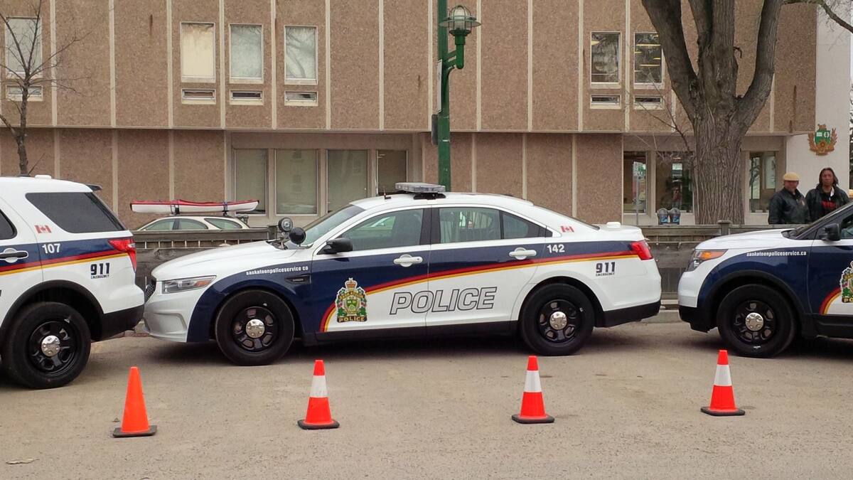 Adolescente brûlée vive à son école: une sentence adulte réclamée pour sa camarade en cas de culpabilité