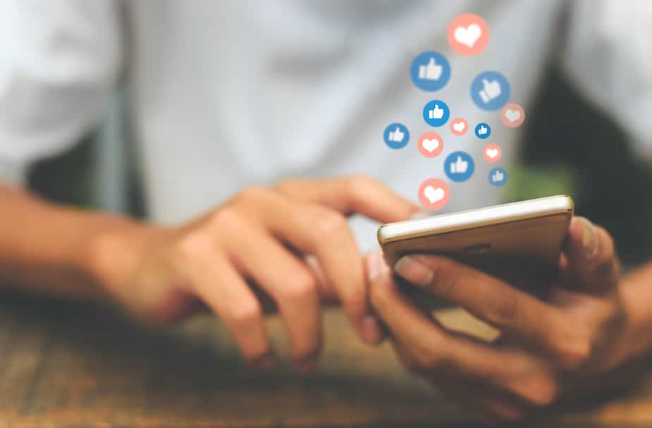 Image principale de l'article À quelle heure publier dans les réseaux sociaux?