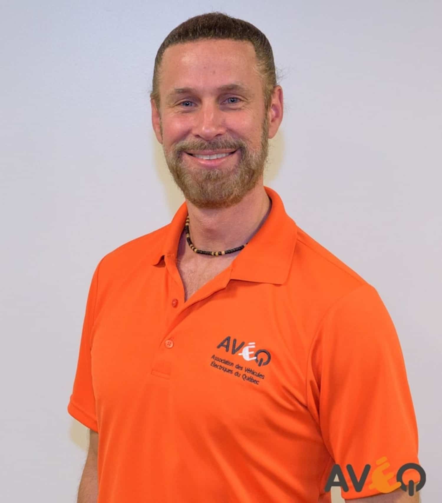 Voitures électriques: l’objectif de Legault pour 2030 en péril | JDM