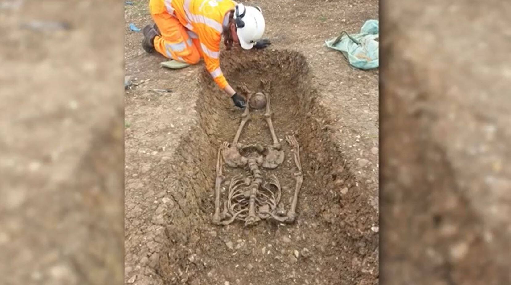 Une quarantaine de squelettes d&eacute;capit&eacute;s trouv&eacute;s en Angleterre