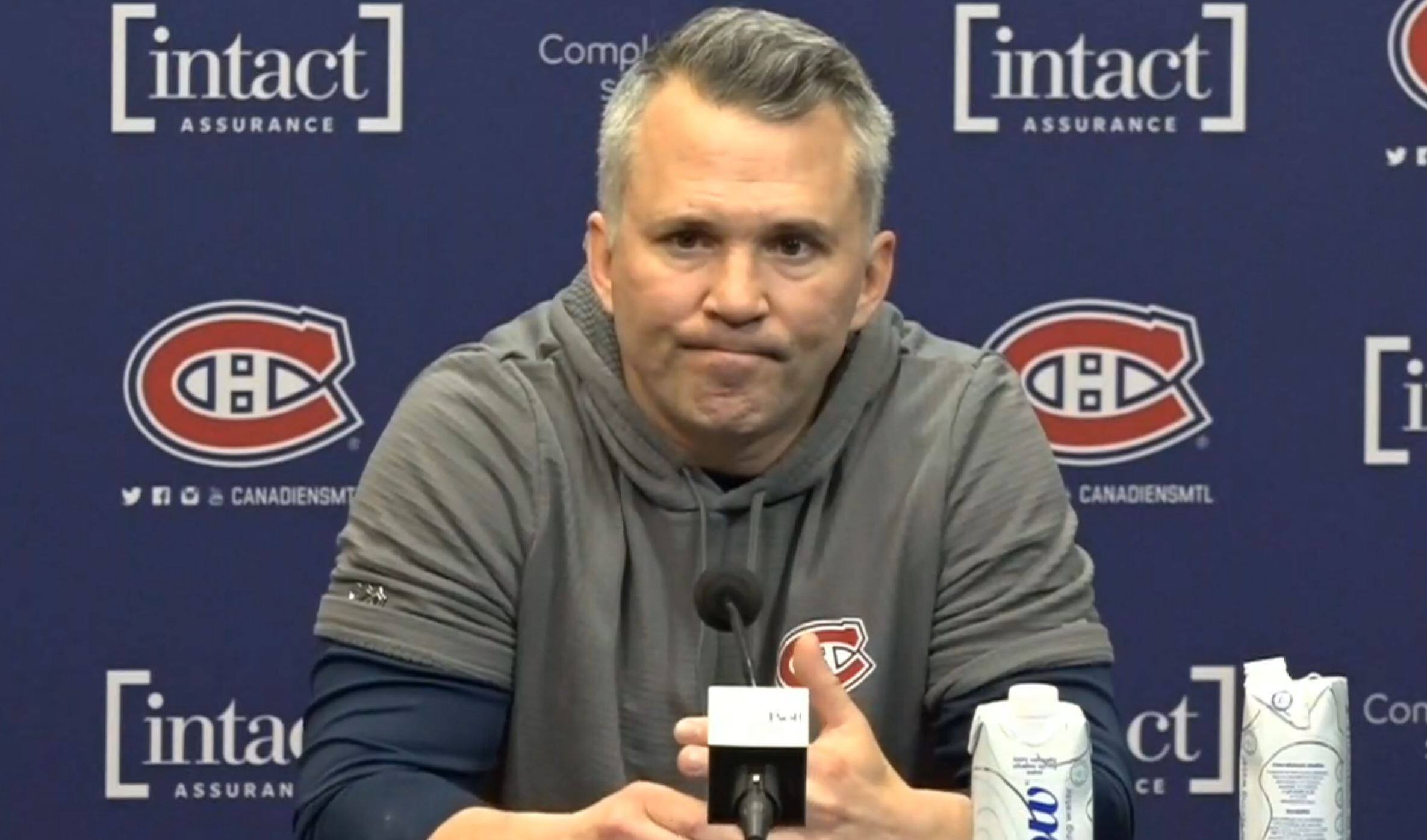Martin St-Louis &eacute;branl&eacute; par le d&eacute;c&egrave;s de Guy Lafleur