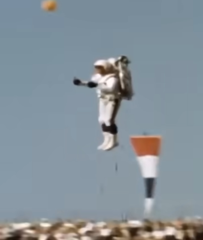 Jetpacks, fanfare: 5 spectacles du Super Bowl des années 60 à 80