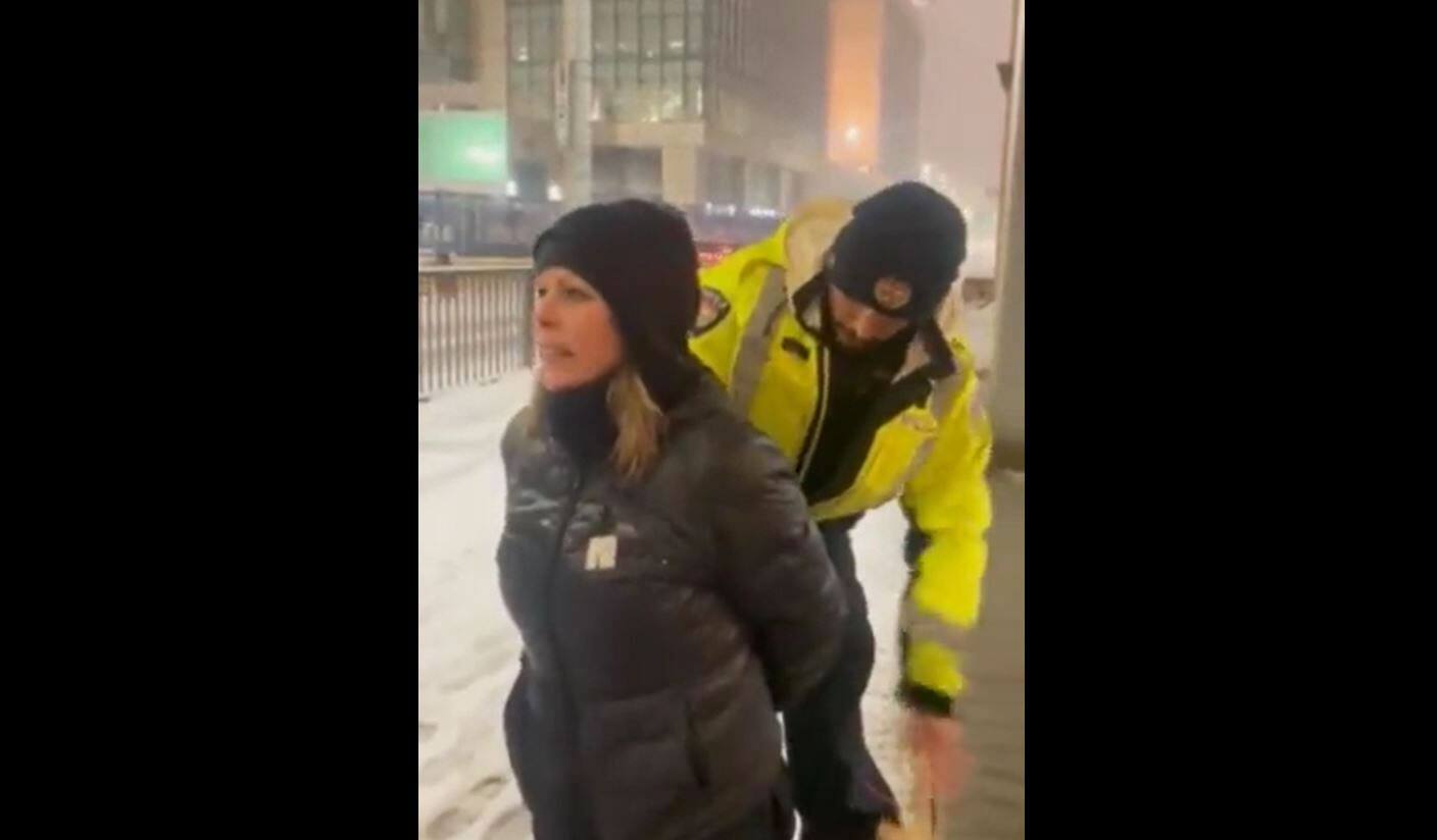 &laquo;Convoi de la libert&eacute;&raquo; : L&rsquo;organisatrice Tamara Lich arr&ecirc;t&eacute;e par les policiers