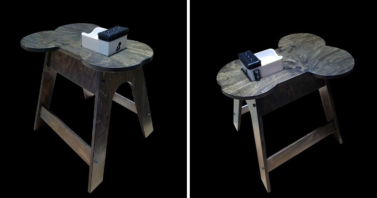 Ce banc en forme de pénis est pour le Testicuzzi