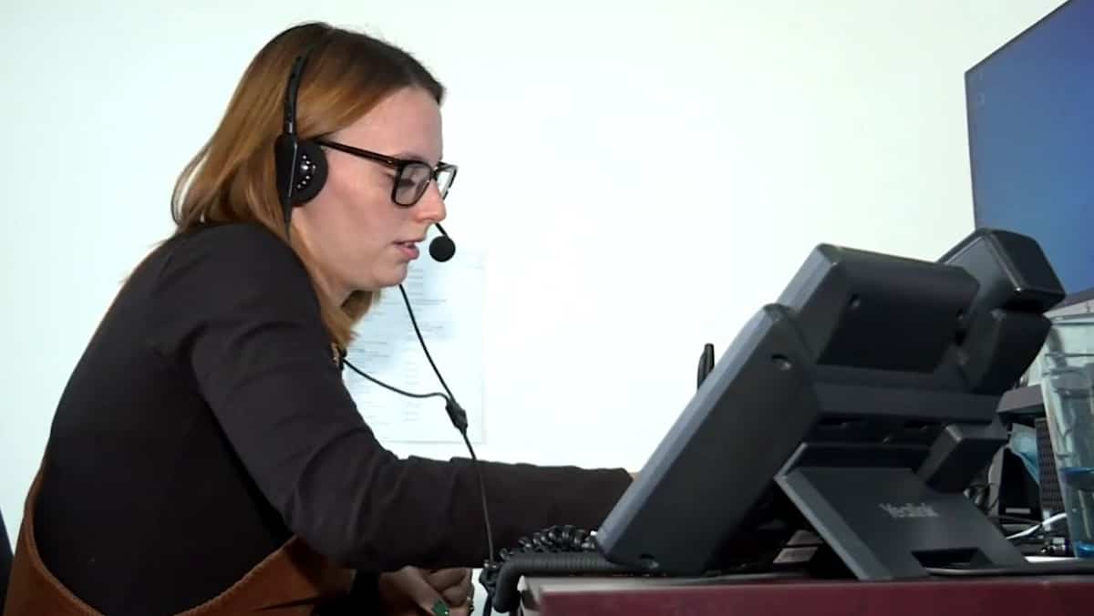 Un centre de prévention du suicide suspend sa ligne d’appels en raison de la pénurie de main-d’œuvre