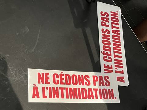 Our Parliamentary Office said stickers condemning the intimidation were spread during CAQ's first major militant rally in Drummondville last Sunday.