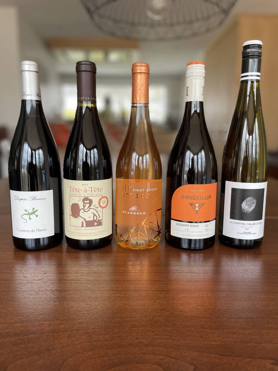 Les cinq vins de P&acirc;ques