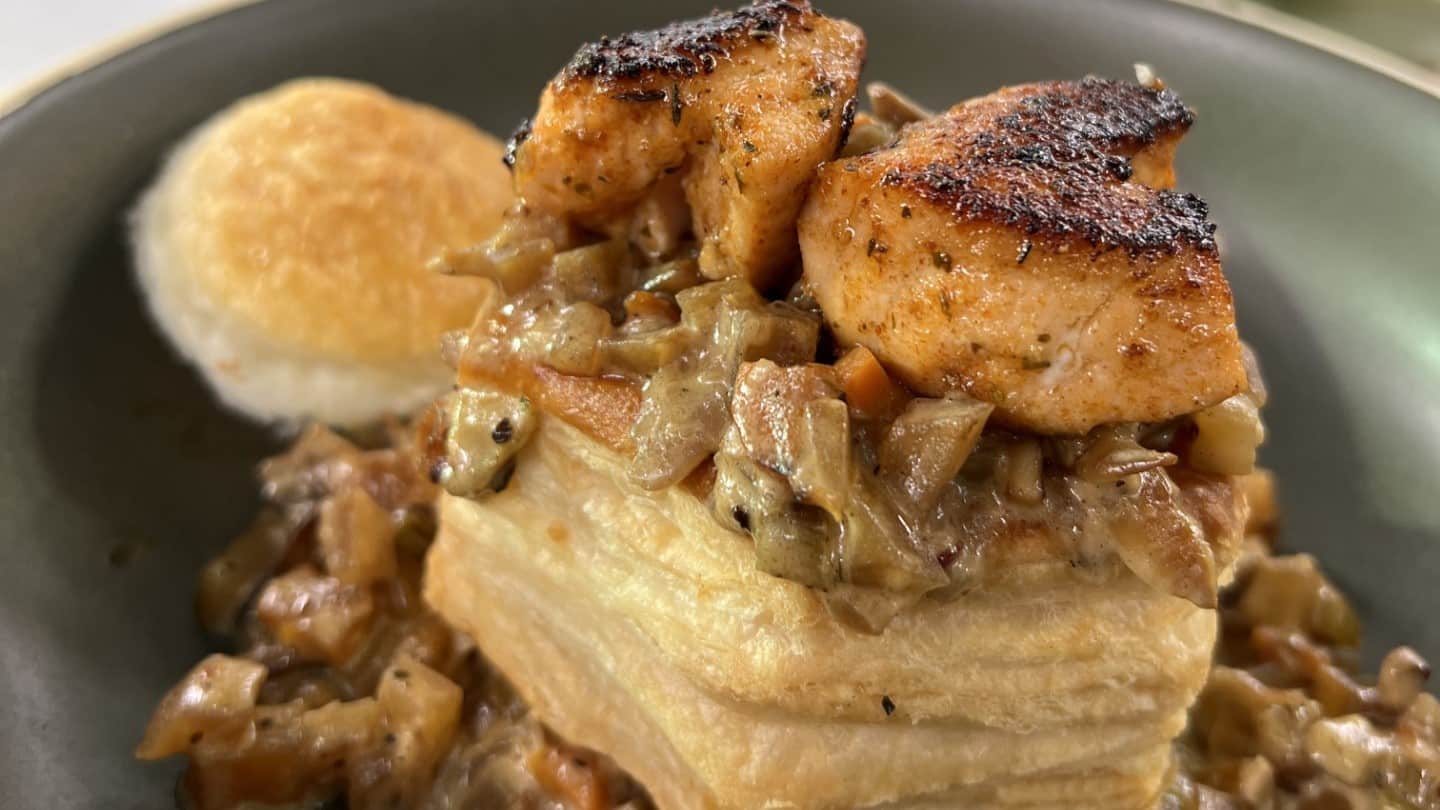 VOL AU VENT AU SAUMON ÉPICÉ