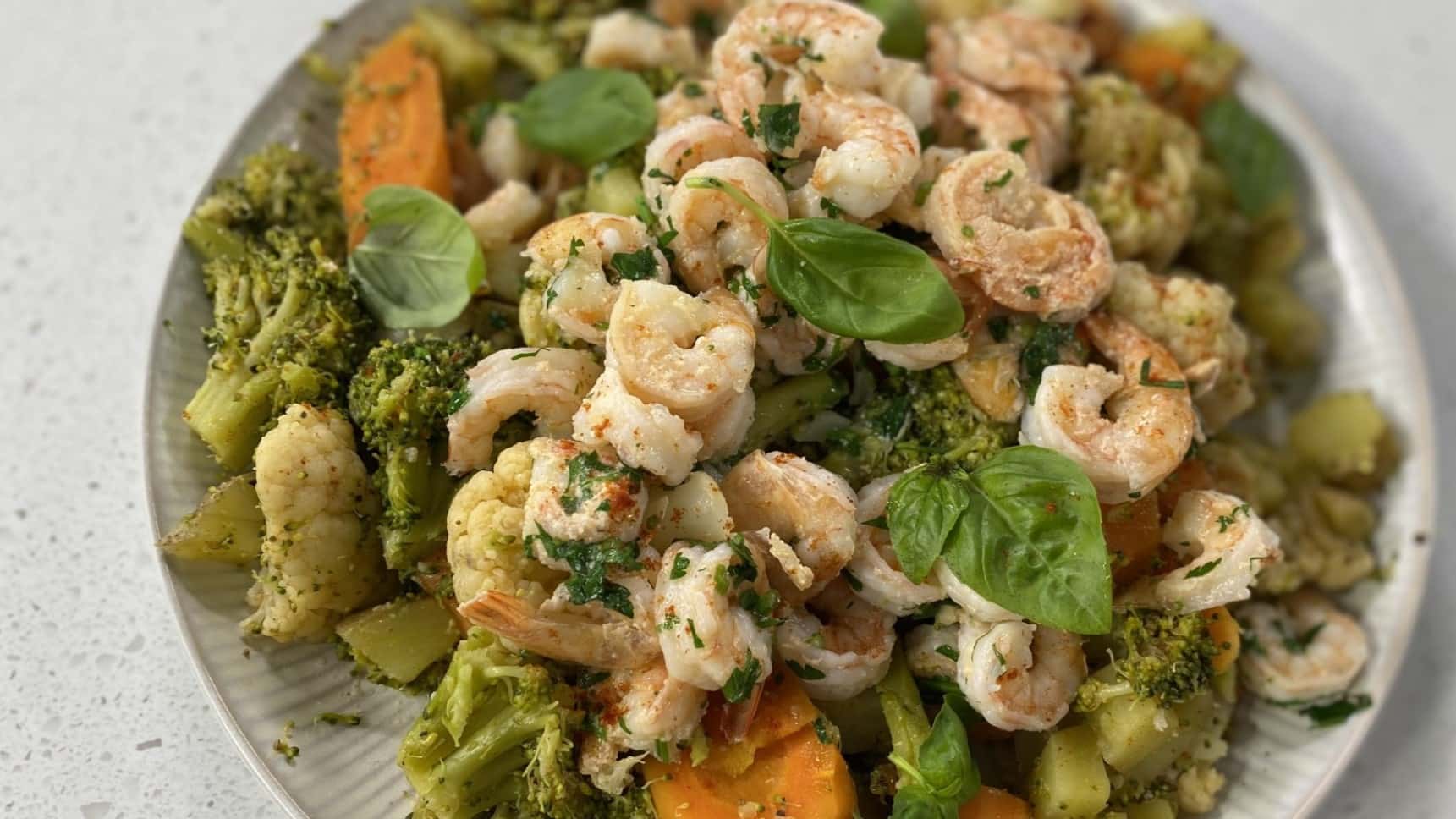 BOUILLI DE LÉGUMES ET CREVETTES CAJUN 