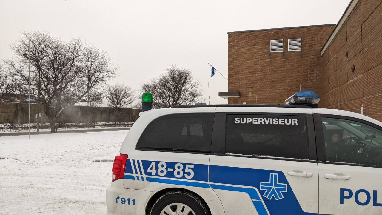 Menaces sur les r&eacute;seaux sociaux: une &eacute;cole secondaire de Montr&eacute;al ferm&eacute;e pour la journ&eacute;e