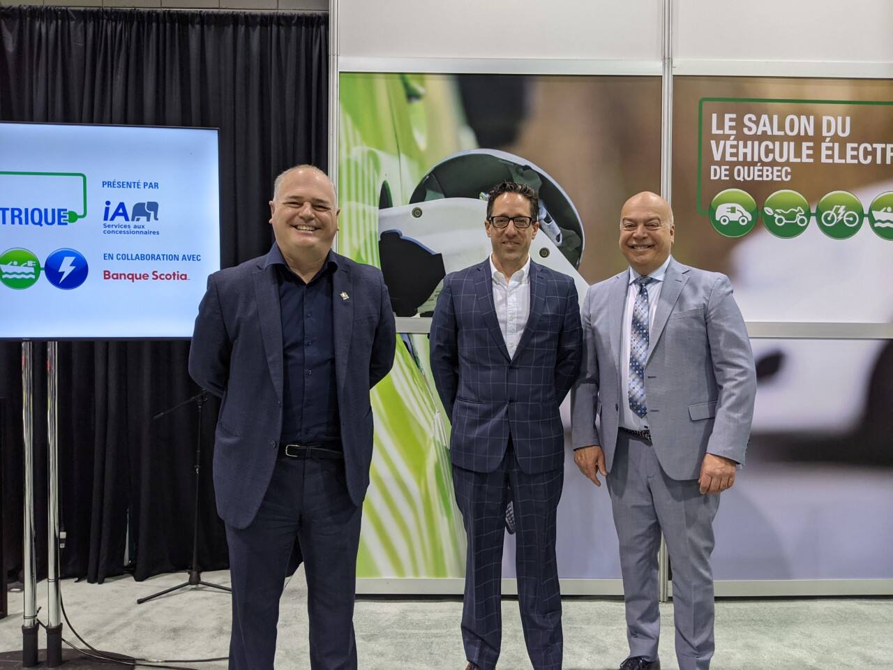 Achat d'un v&eacute;hicule &eacute;lectrique: la limite de prix pour un rabais passe &agrave; 65 000$