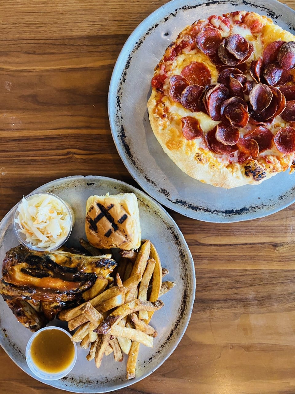 Un nouveau snack-bar où commander du bon poulet 