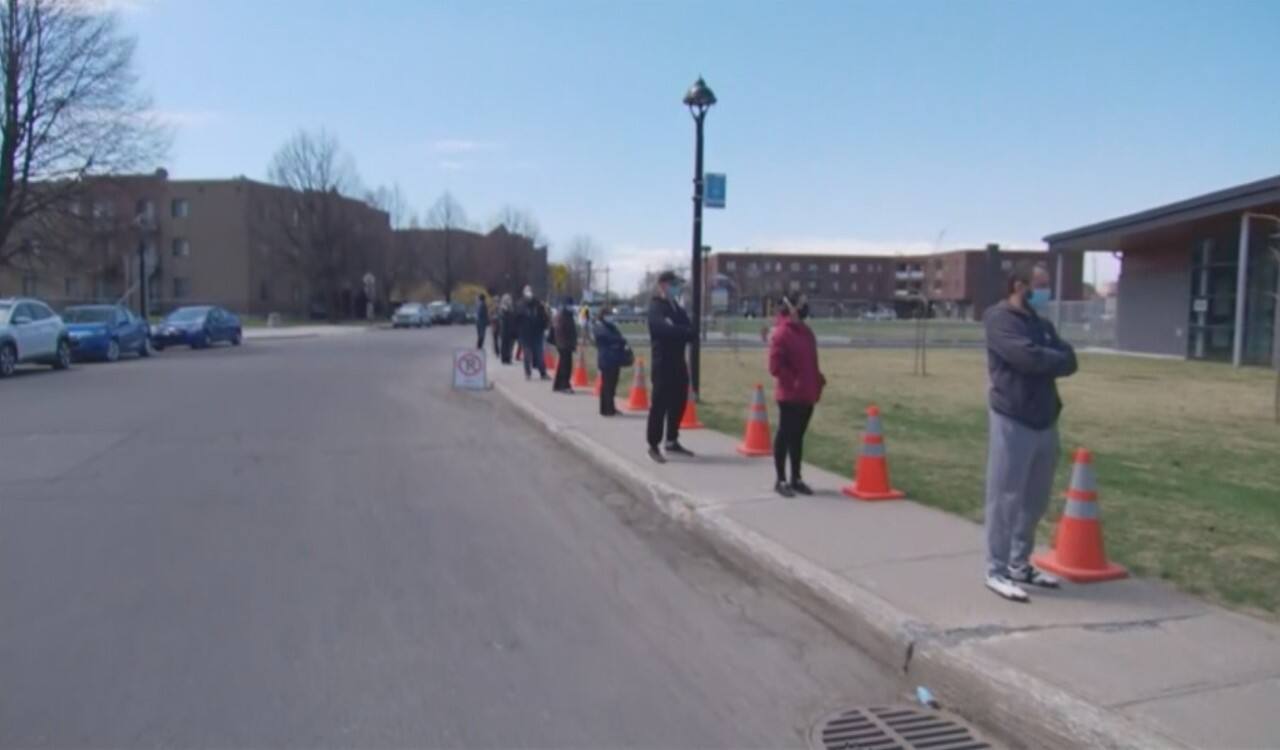 Clinique de dépistage de la COVID à RivièredesPrairies TVA Nouvelles