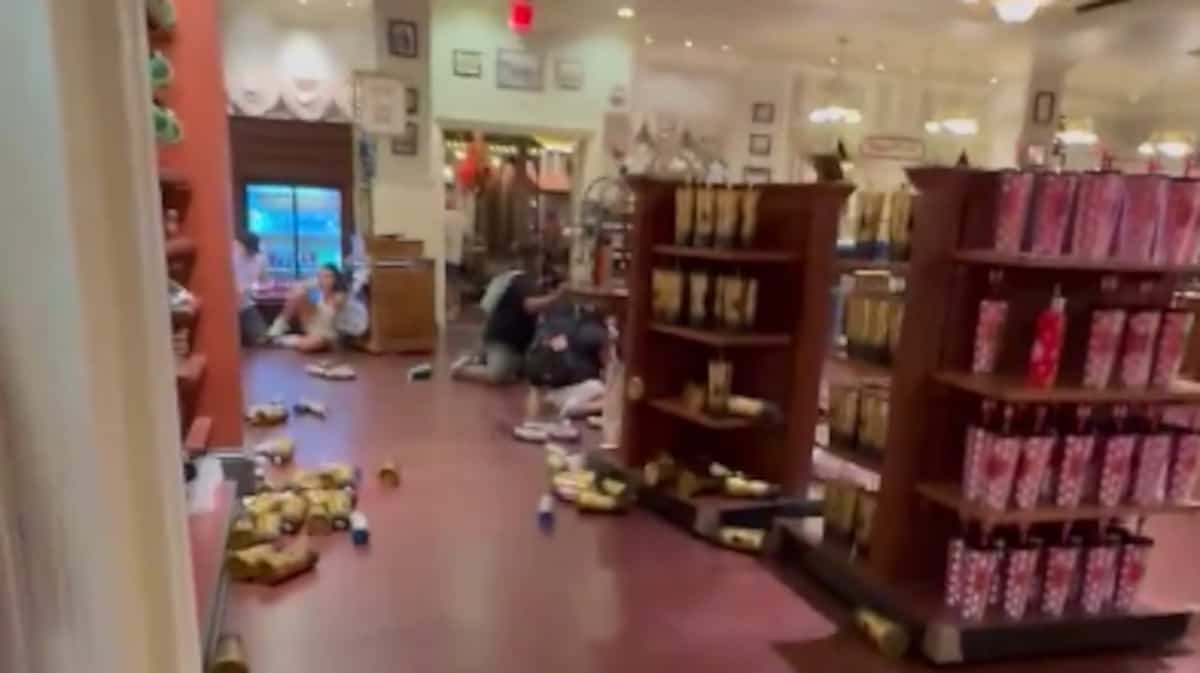 Bousculade et pleurs: une fausse alerte de tireur actif crée la panique à Disney World
