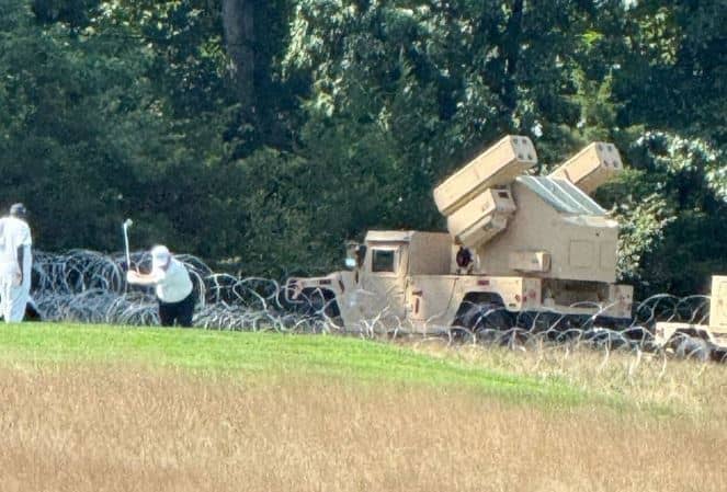 Trump protégé par une batterie de missiles pendant qu’il joue au golf au New Jersey