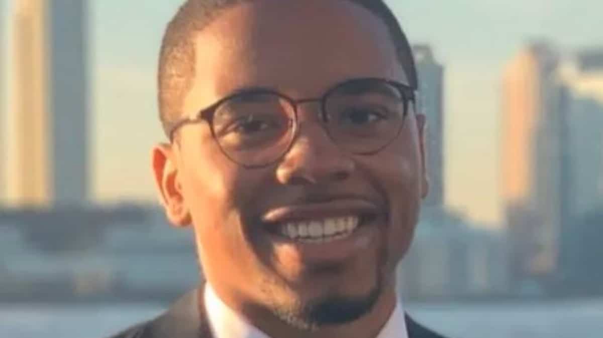 Il décapite son patron pour sauver son couple