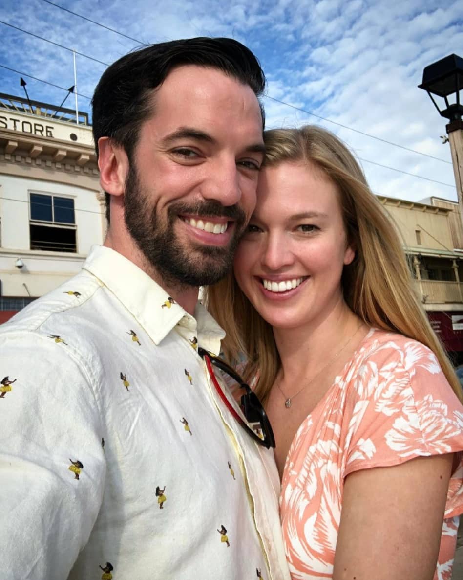 Il dessine son amoureuse Geneviève Tardif