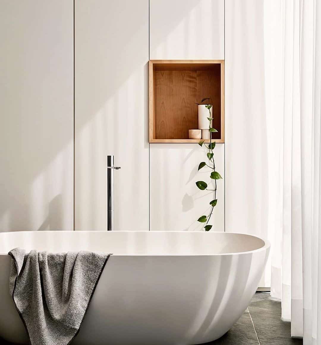 Comment réussir une salle de bain minimaliste