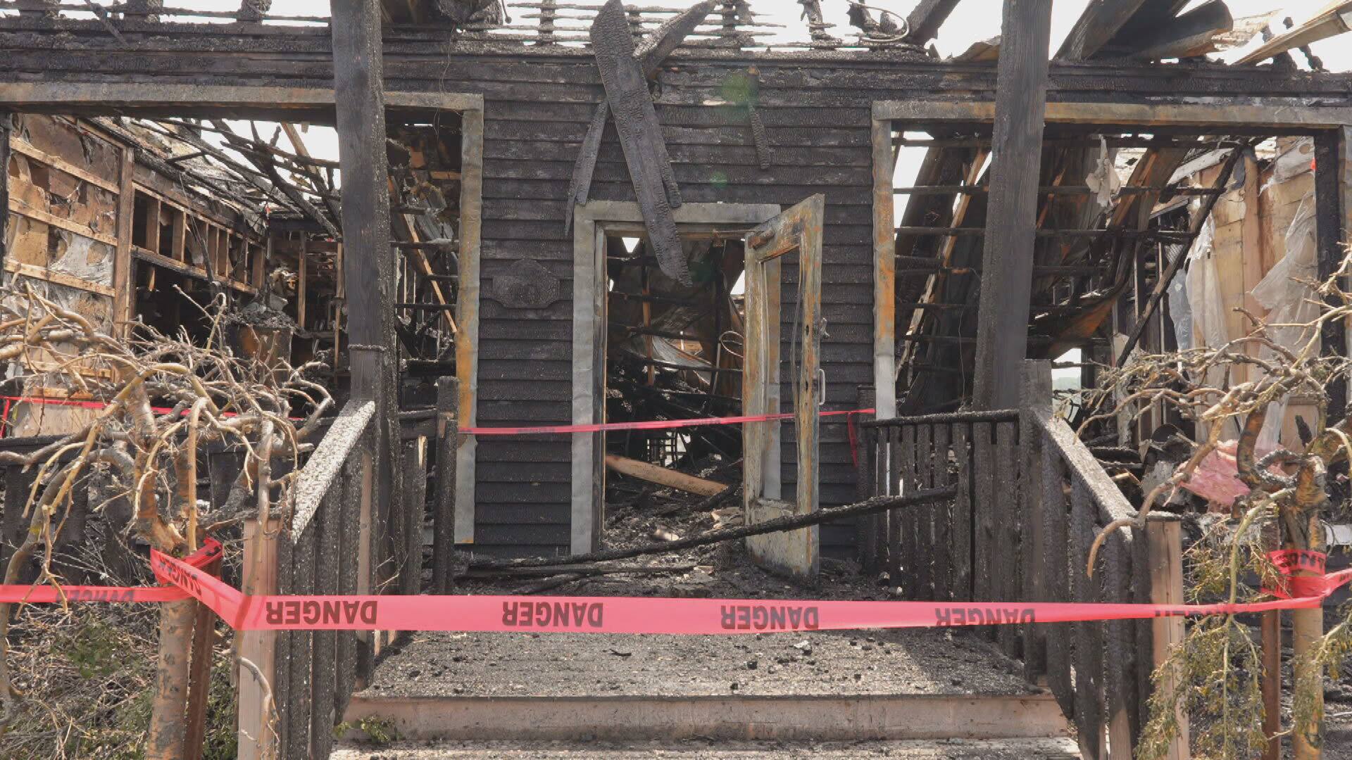 «C'est un gros choc»: un restaurant bien connu ravagé par les flammes ...