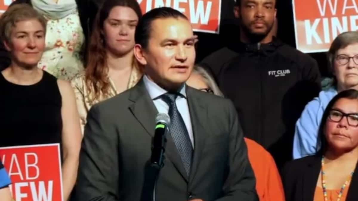 Rappeur, journaliste, auteur: qui est Wab Kinew, élu 25e premier ...