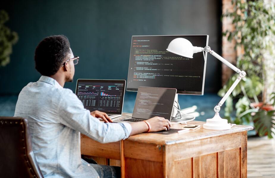 Image principale de l'article COVID-19 : l’emploi des informaticiens touché