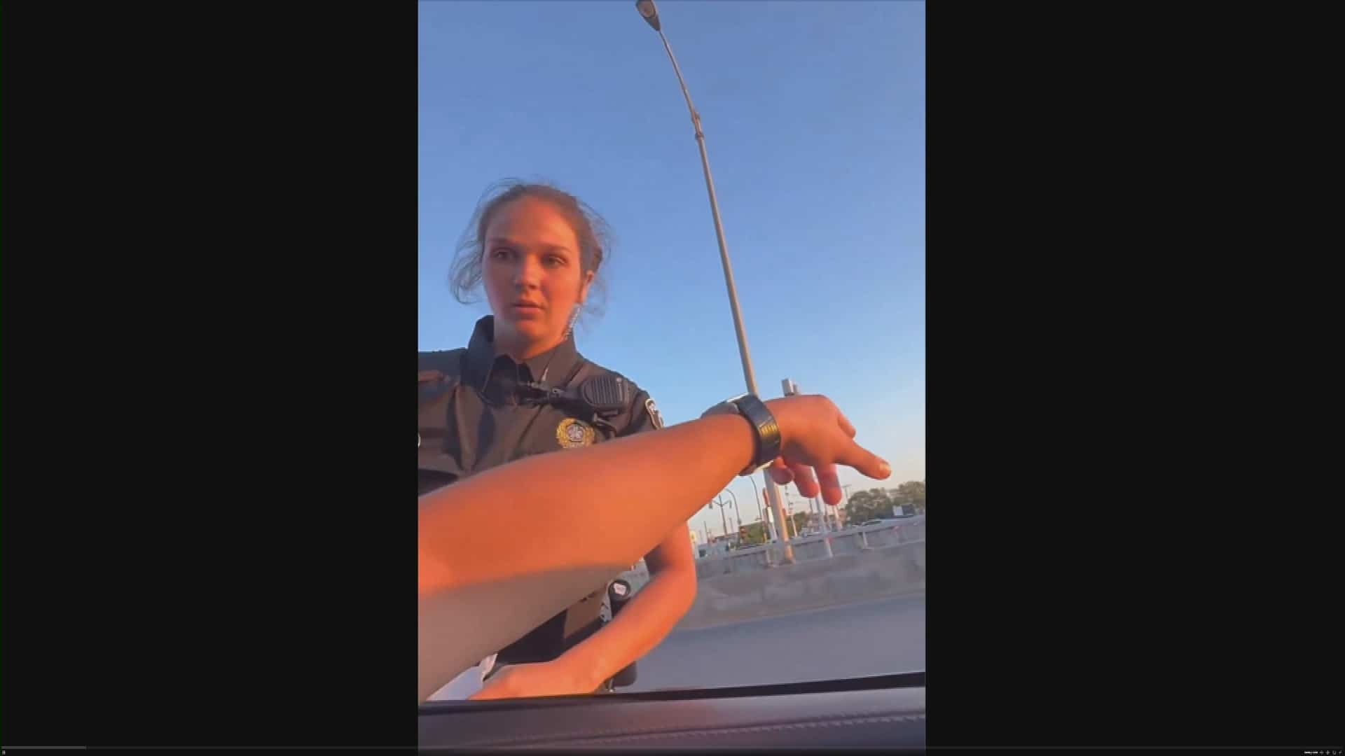 Une agente du SPVM a été la cible de commentaires violents et misogynes lors d’une intervention auprès d’un automobiliste en juin 2025.