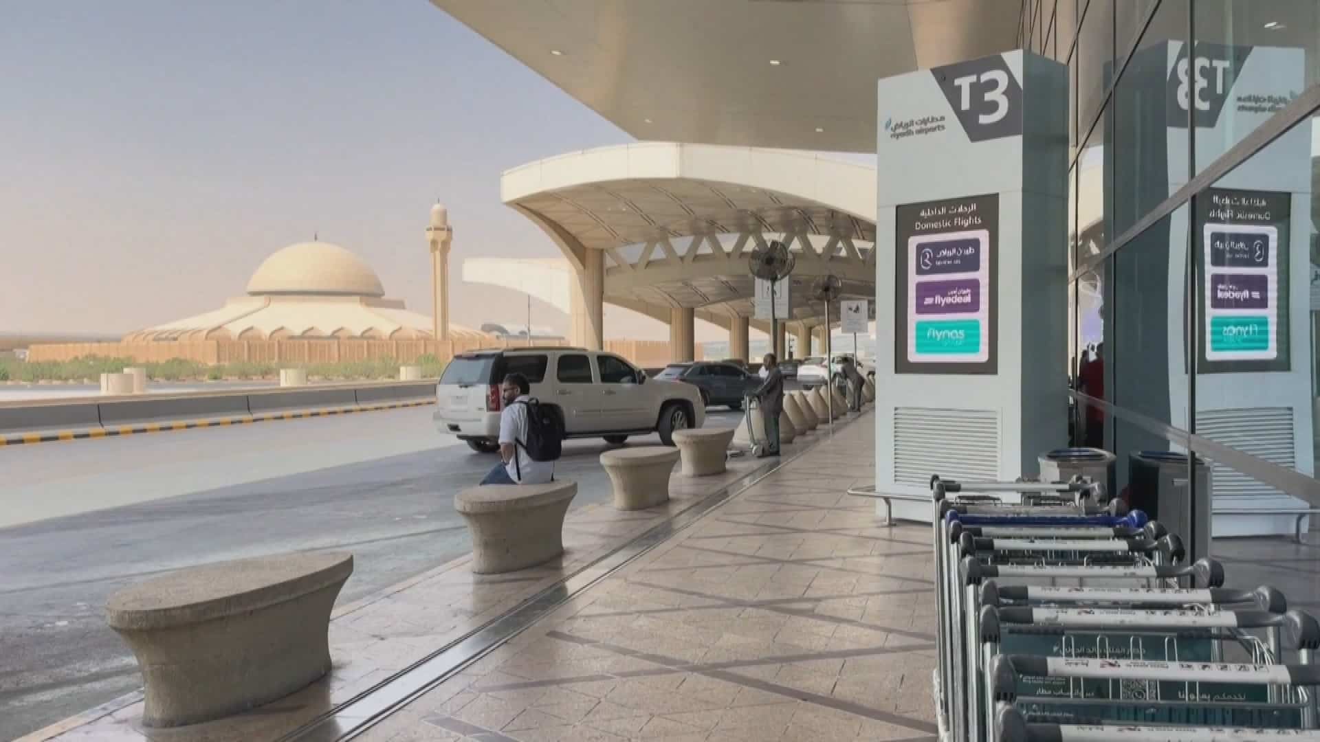 Attaque contre l'aéroport de Ryad: une «dangereuse escalade», selon la Commission européenne