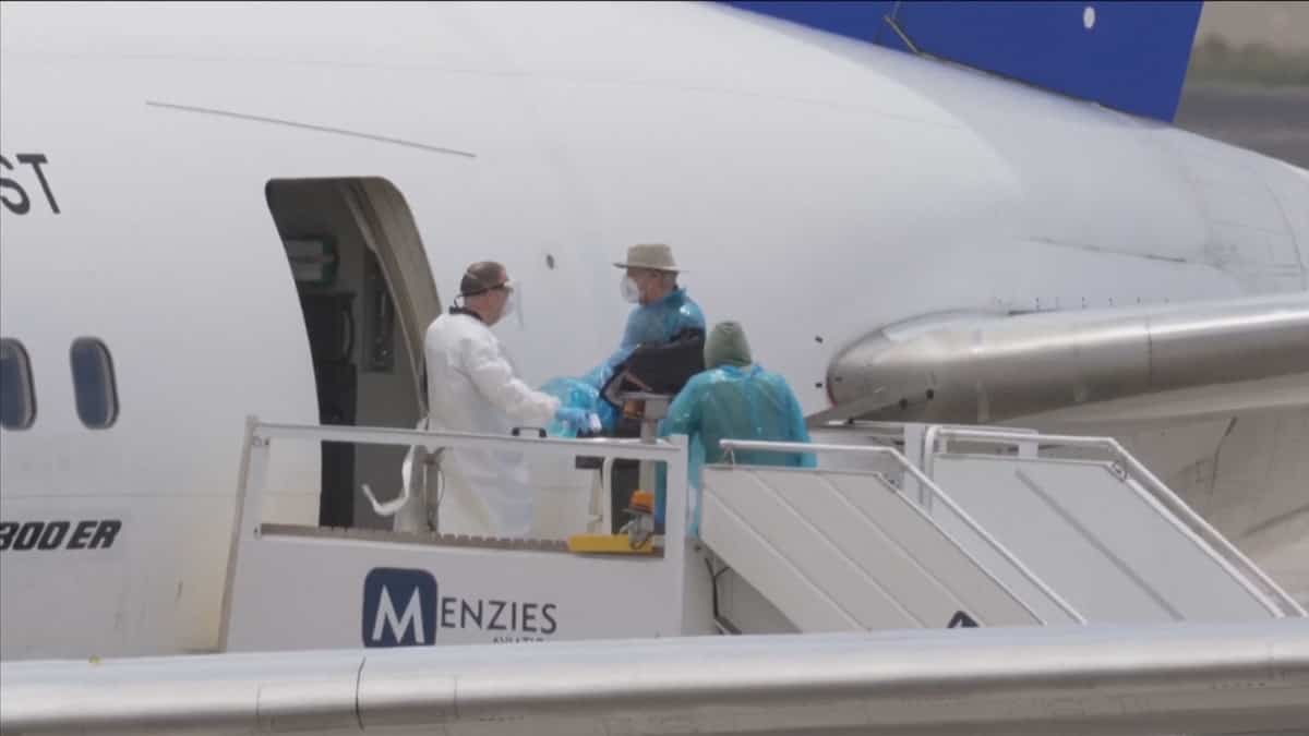 Hantavirus: les premiers passagers évacués du MV Hondius testés ...