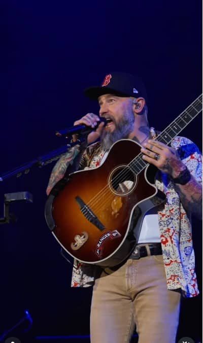 Ce groupe de musique paie une croisière gratuite aux 37 000 personnes présentes à son spectacle
