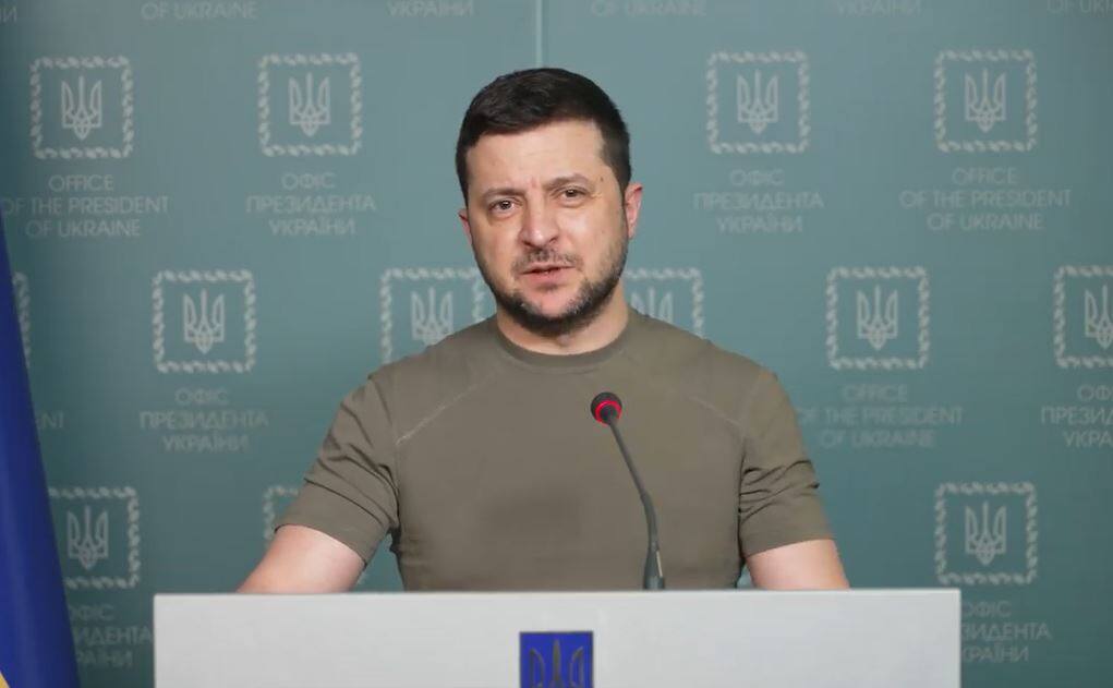&laquo;Environ 1 300&raquo; militaires ukrainiens morts depuis le d&eacute;but de l'invasion russe, selon Zelensky