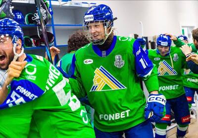 Zharovsky Zharovsky se signale à son premier match préparatoire dans la KHL | JDQ