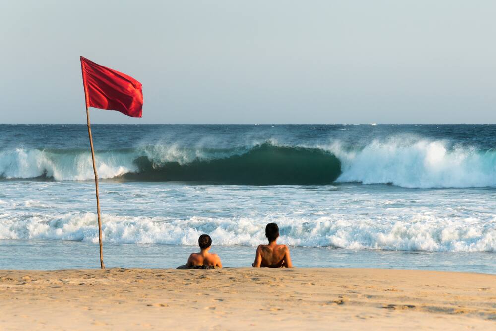 Les 10 Plages Les Plus Dangereuses Au Monde Salut Bonjour