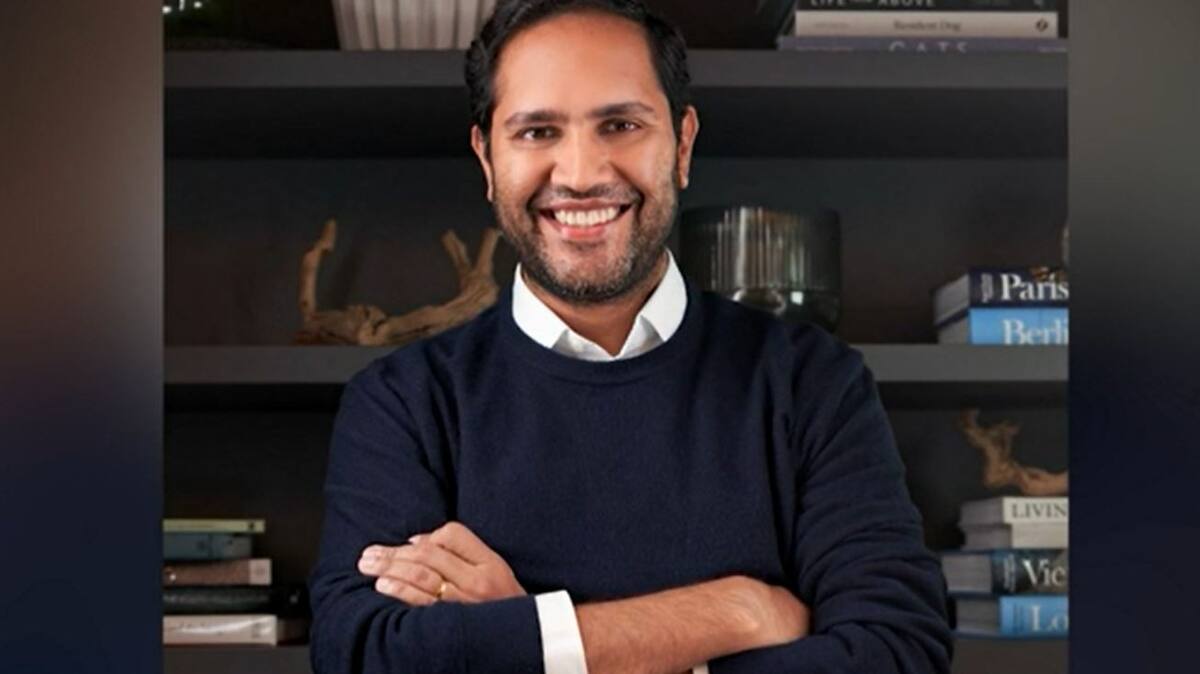 Le patron qui a licencié 900 employés sur Zoom est de retour