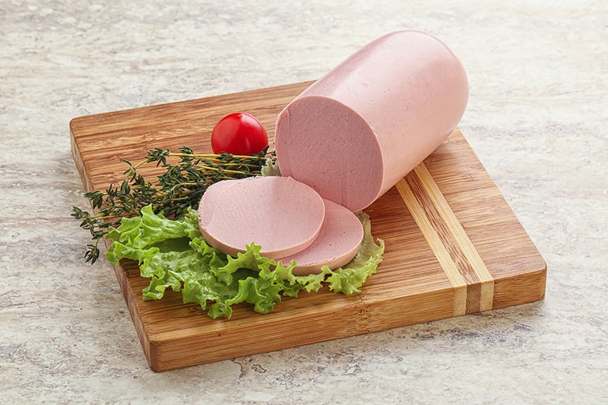 Recette de chiard au saucisson de Bologne à l'ancienne | Recettes du Québec