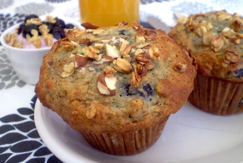 Muffins bleuets et granola Recettes du Québec