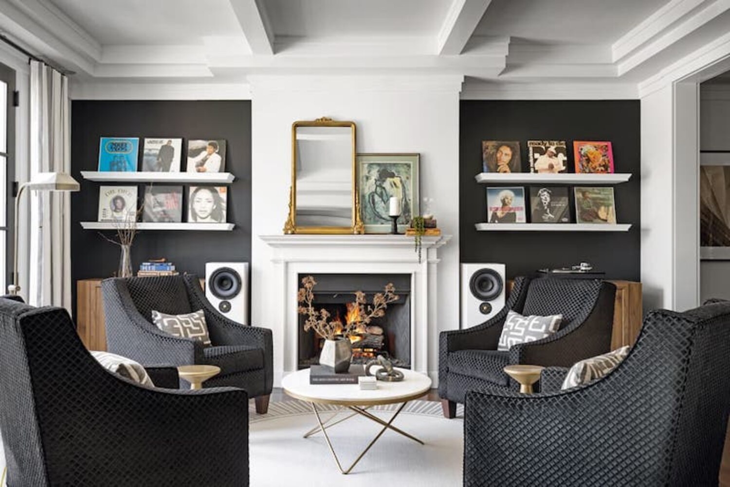 17 Timeless Living Rooms Inspired By Traditional Design | Style at Home