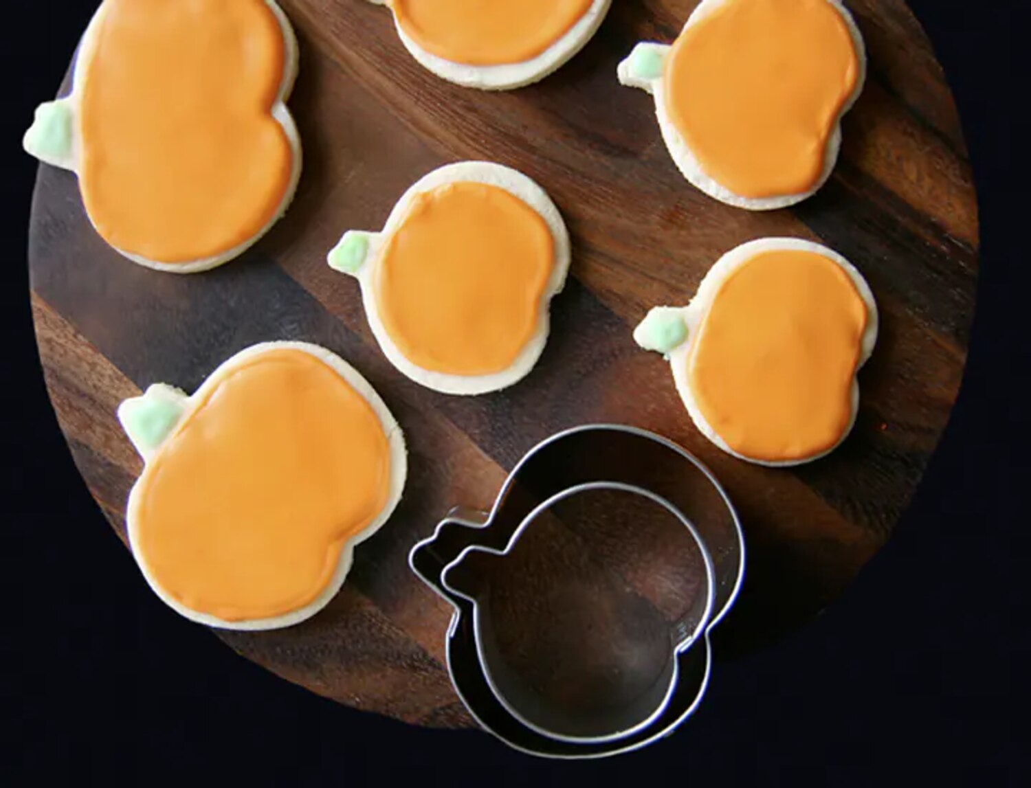 4 Recipes to Make your own Halloween treats | Style at Home