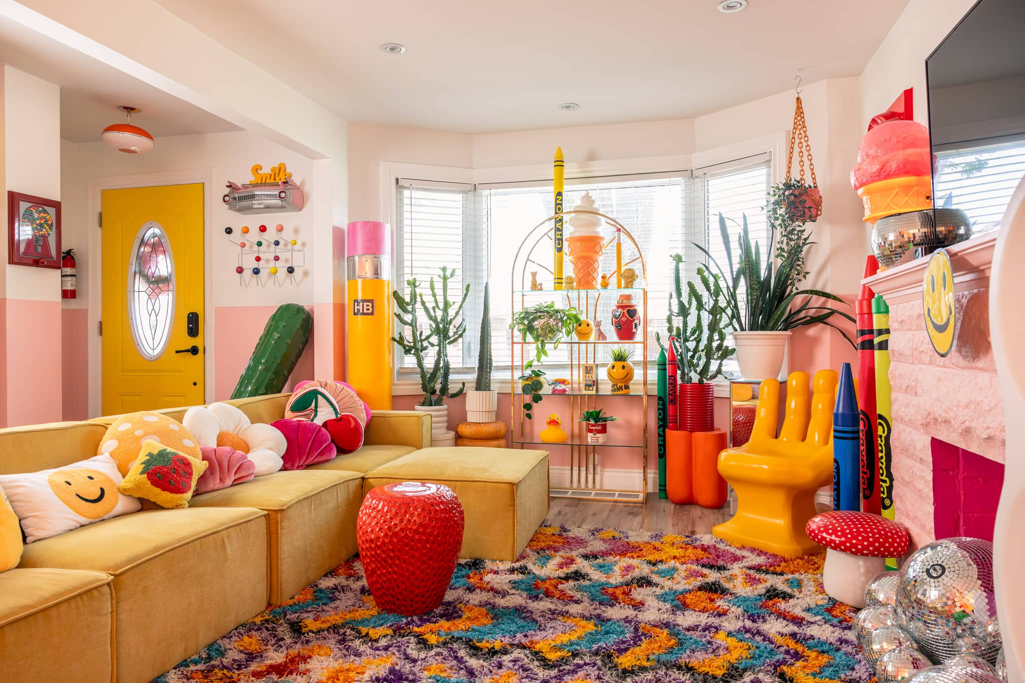 Inside a Maximalist Bungalow Bursting With Retro Colour and
