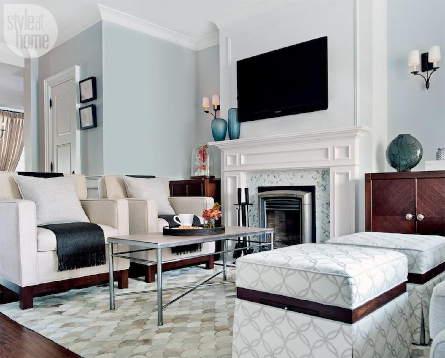 17 Timeless Living Rooms Inspired By Traditional Design | Style at Home